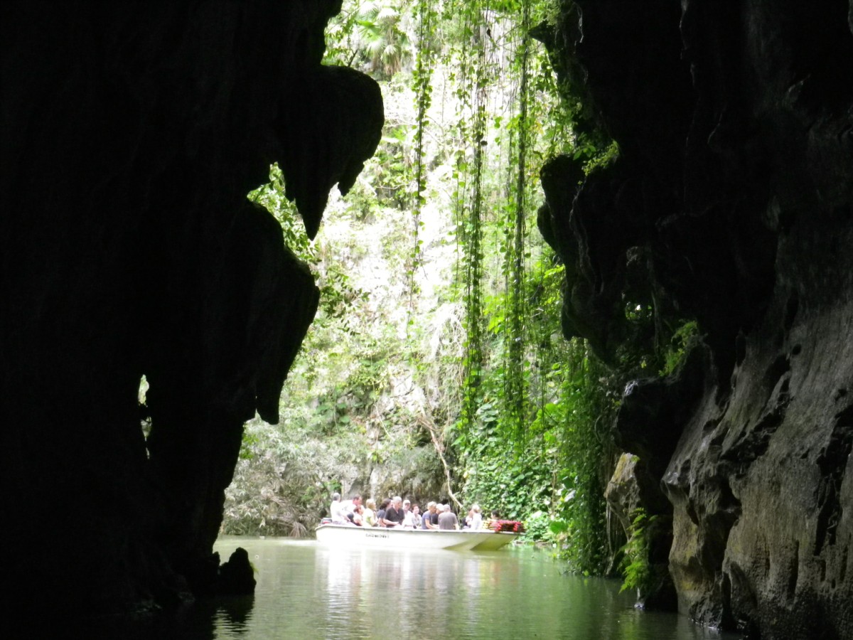 Cave Boat Ride24.jpg